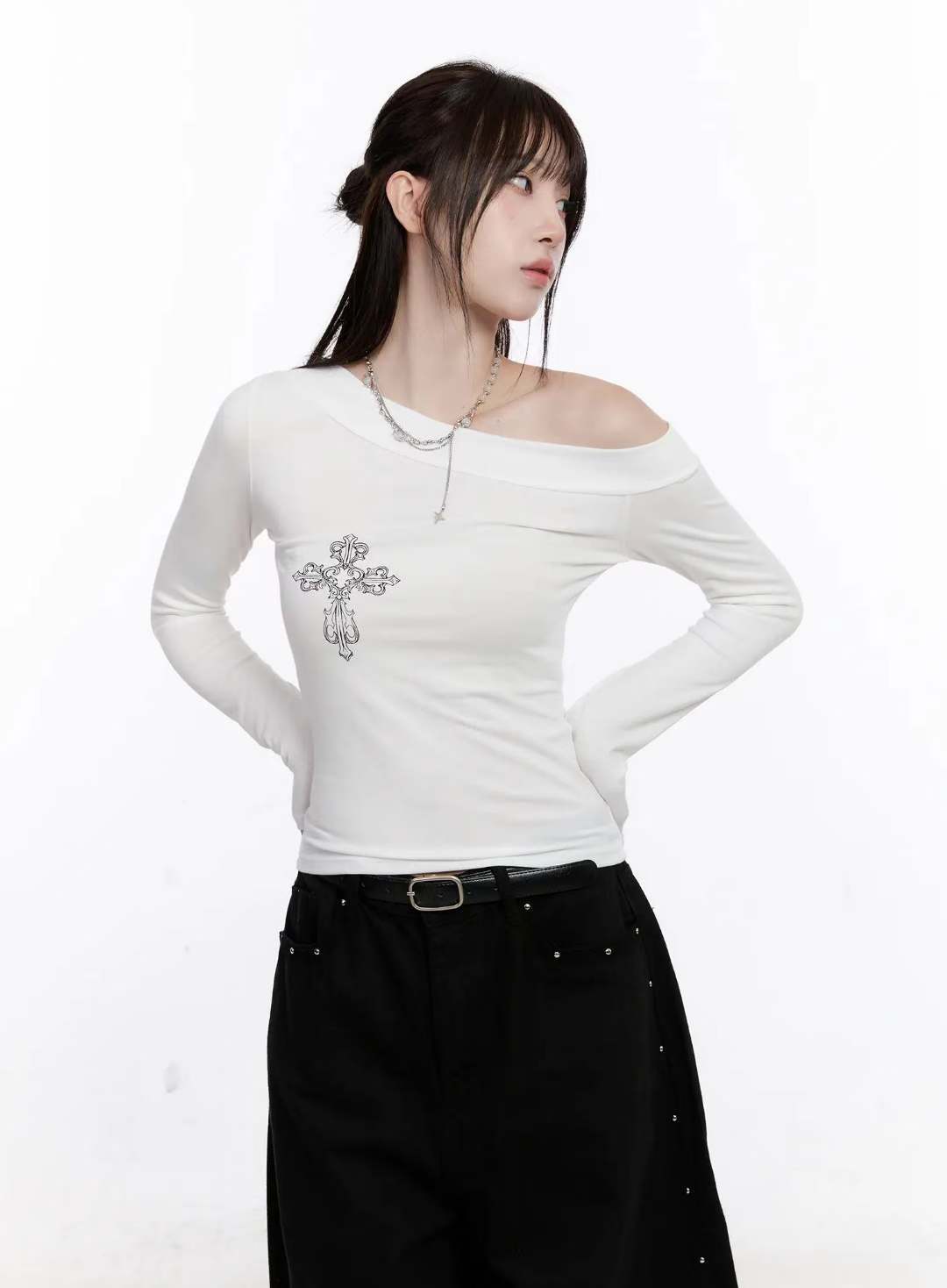 Cross One-shoulder Long-sleeved Top