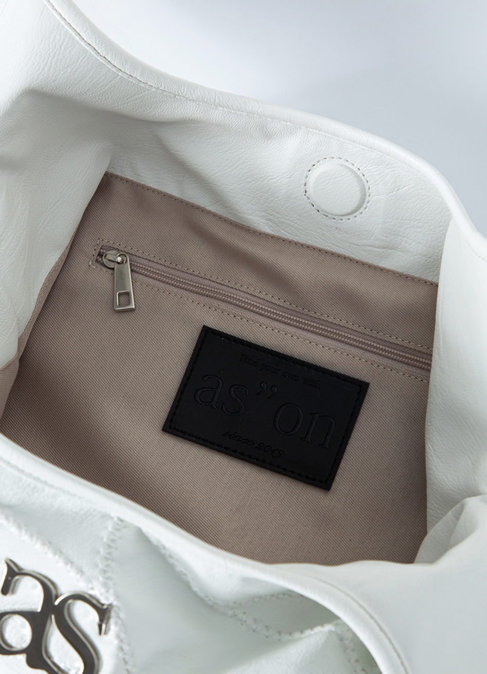 【as'' on】BECKY SHOULDER BAG | White