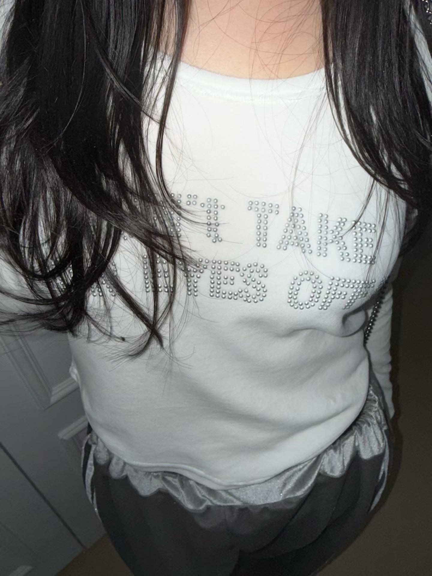 Don’t Take Your Eyes Off Long-sleeved Top