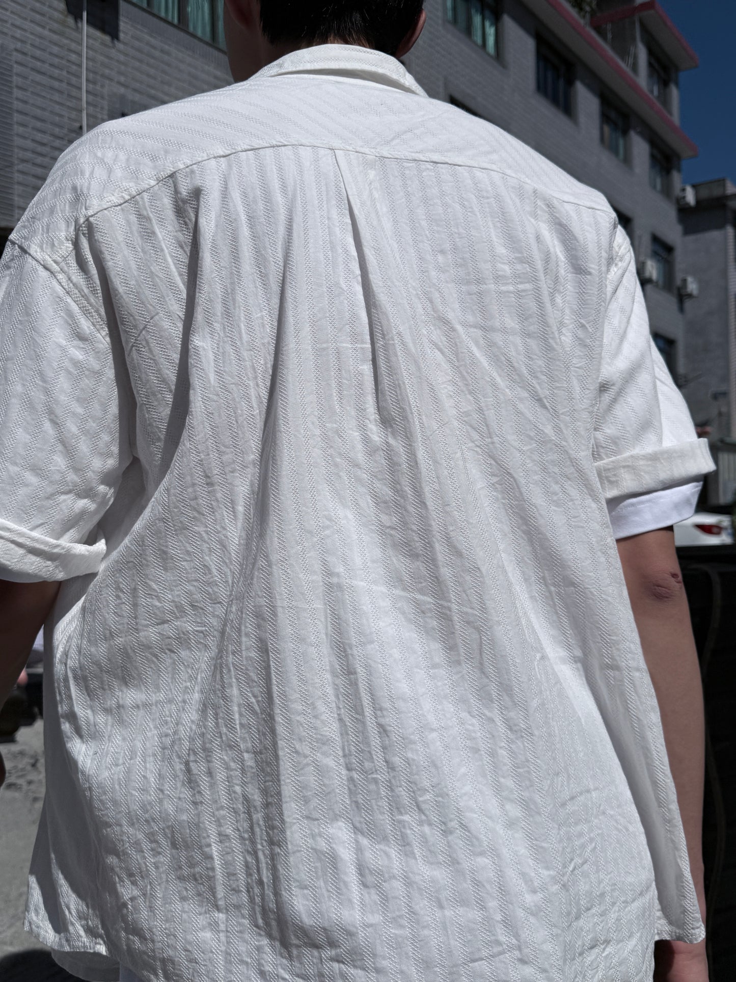 休閒通花白色恤衫 Casual White Openwork Shirt