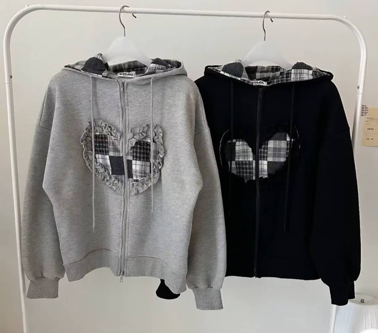 Heart Hooded Zip-up 心心格紋連帽外套