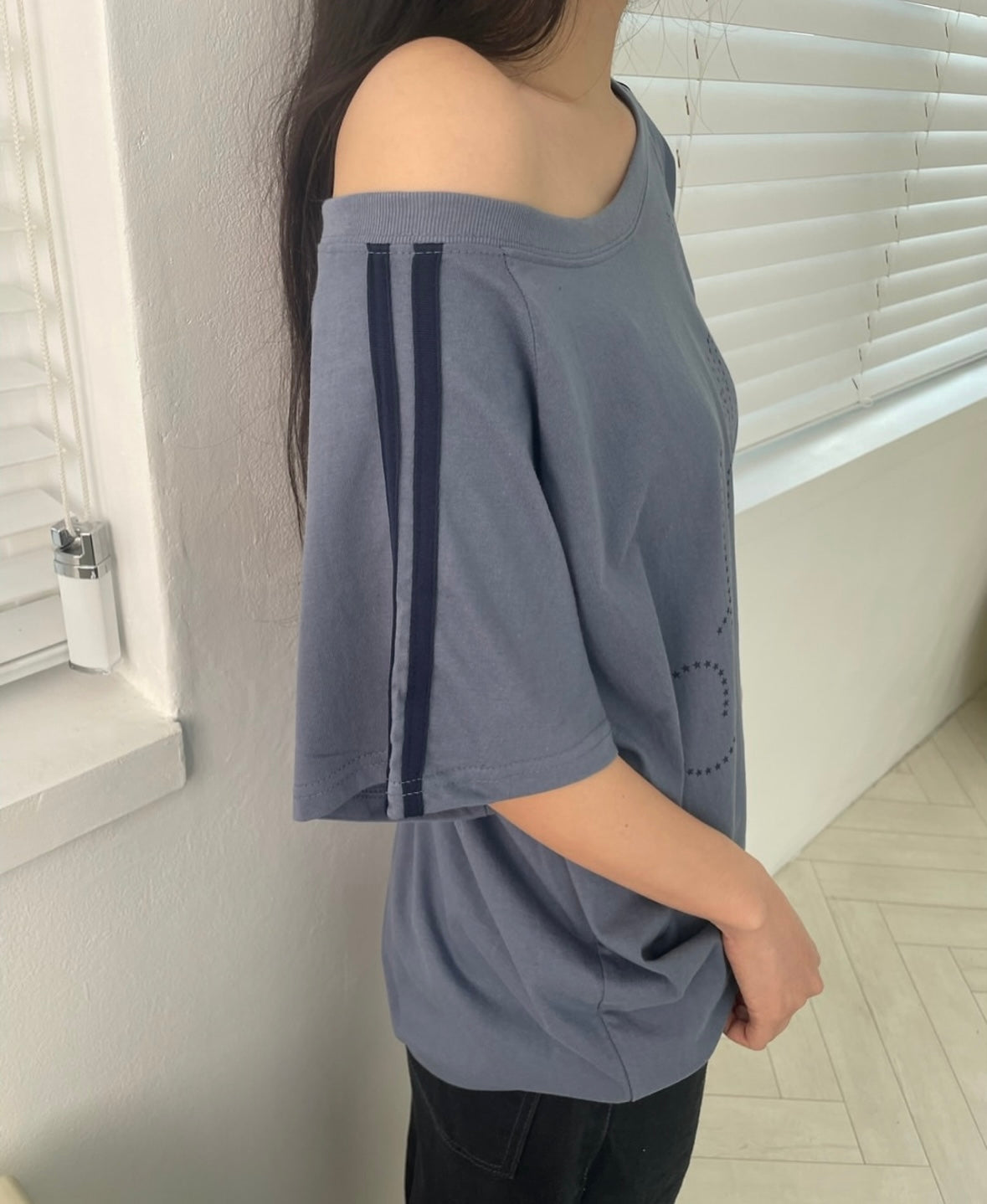 Angel 斜肩上衣 Angel Off-shoulder Top