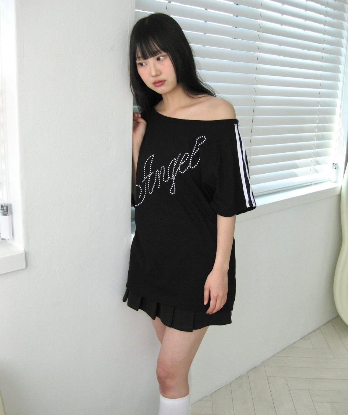 Angel 斜肩上衣 Angel Off-shoulder Top