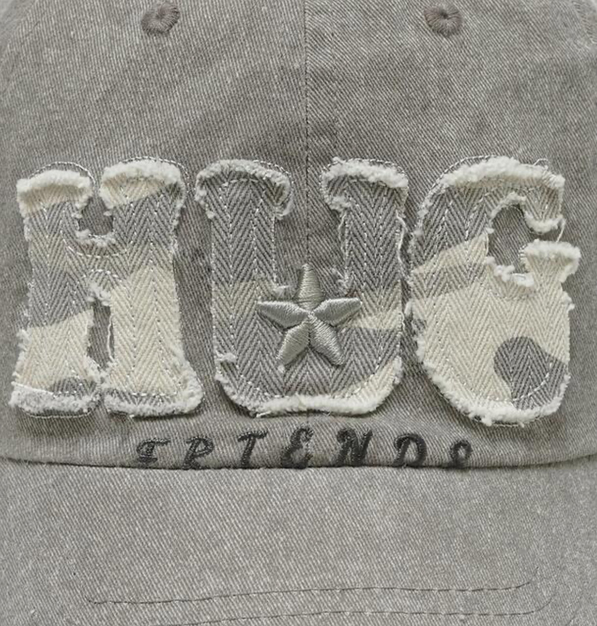 【HUG YOUR SKIN】Hug Friends Cap | Camo