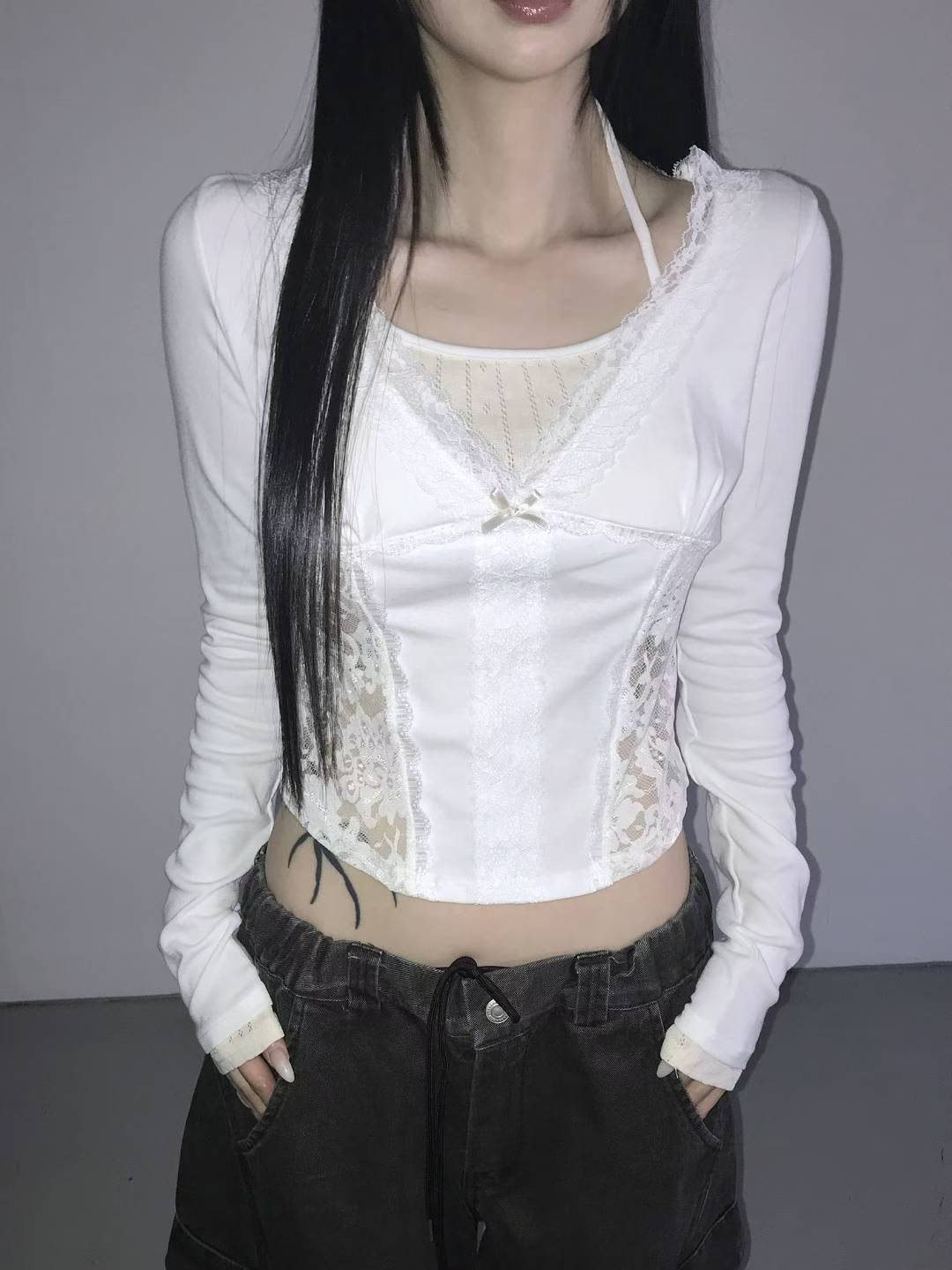 Lace Fake-two-piece Long-sleeves Top