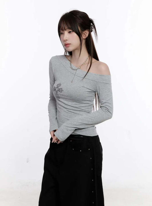 Cross One-shoulder Long-sleeved Top
