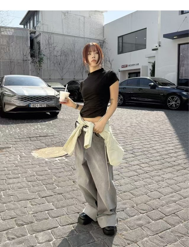 半樽領短袖上衣  Half-necked Short Sleeved Top