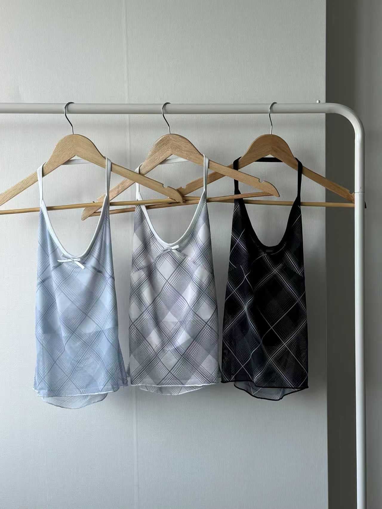 透視格仔掛頸背心 Checkered Halter Tank