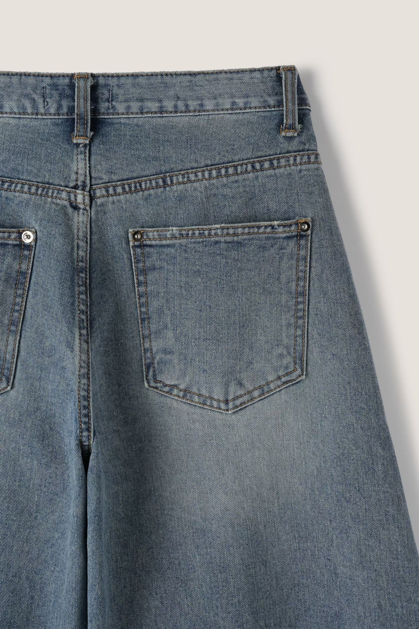 Distressed Wide-leg Jeans