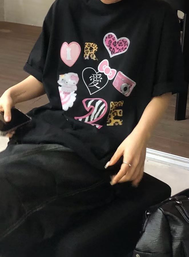 ‘Hello Kitty’ Oversized Tee