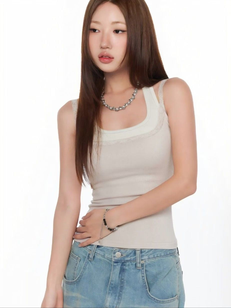 Fake Two-pieced Lace Camisole