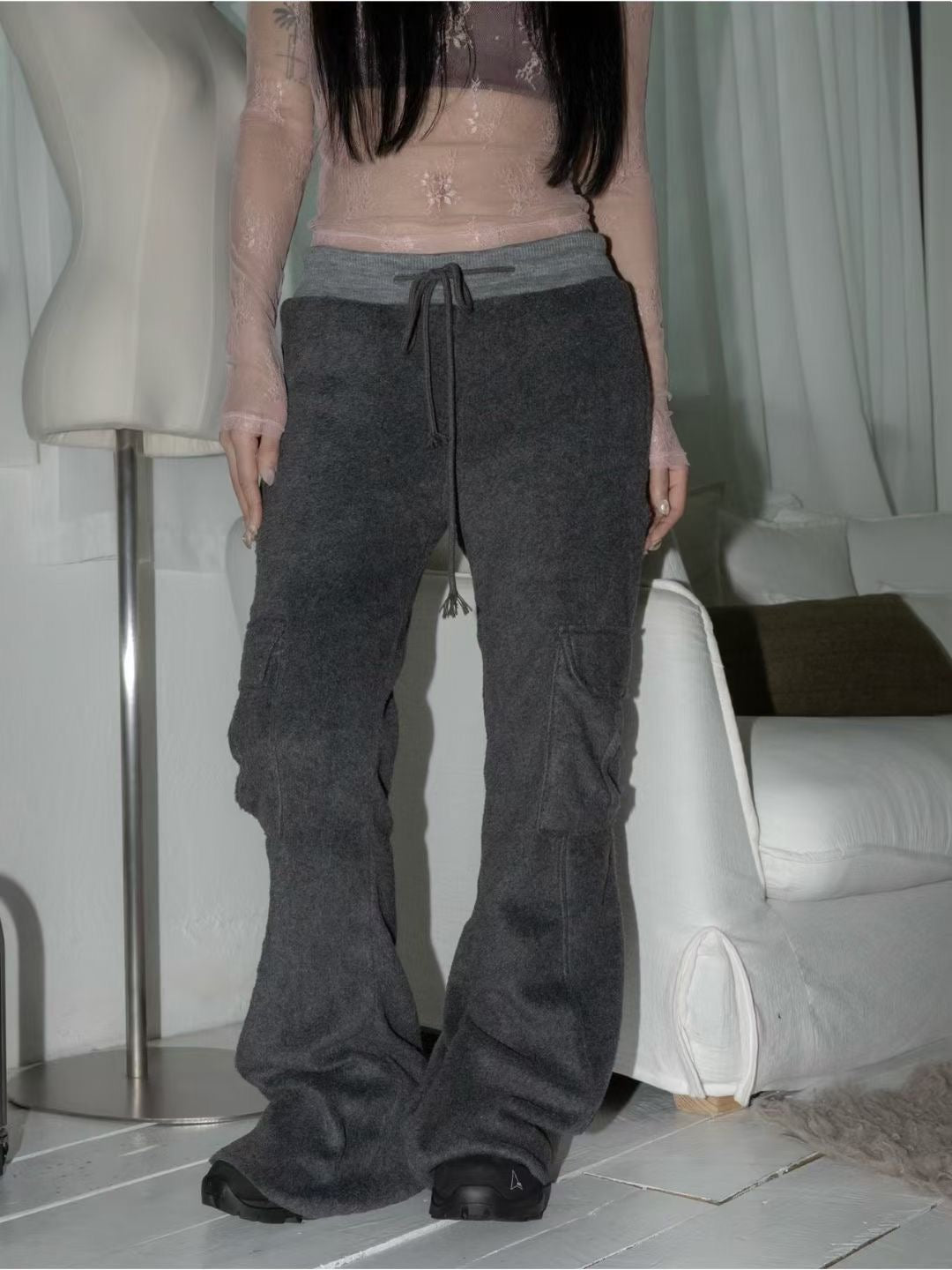 Colour-block Flare Pants