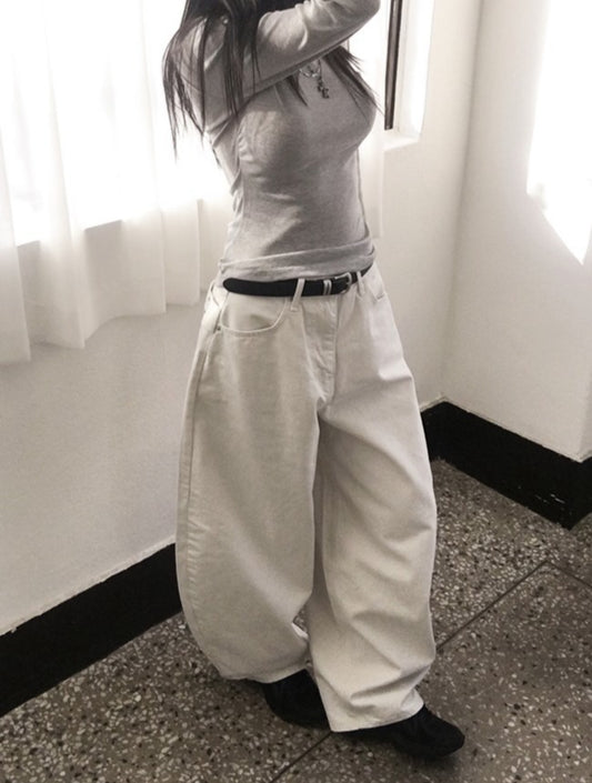 Studs Belt Wide-Leg Pants