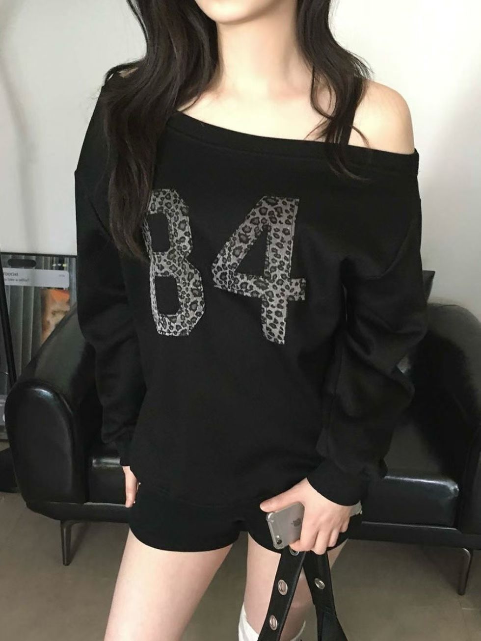 Leopard 84 Off-shoulder Top