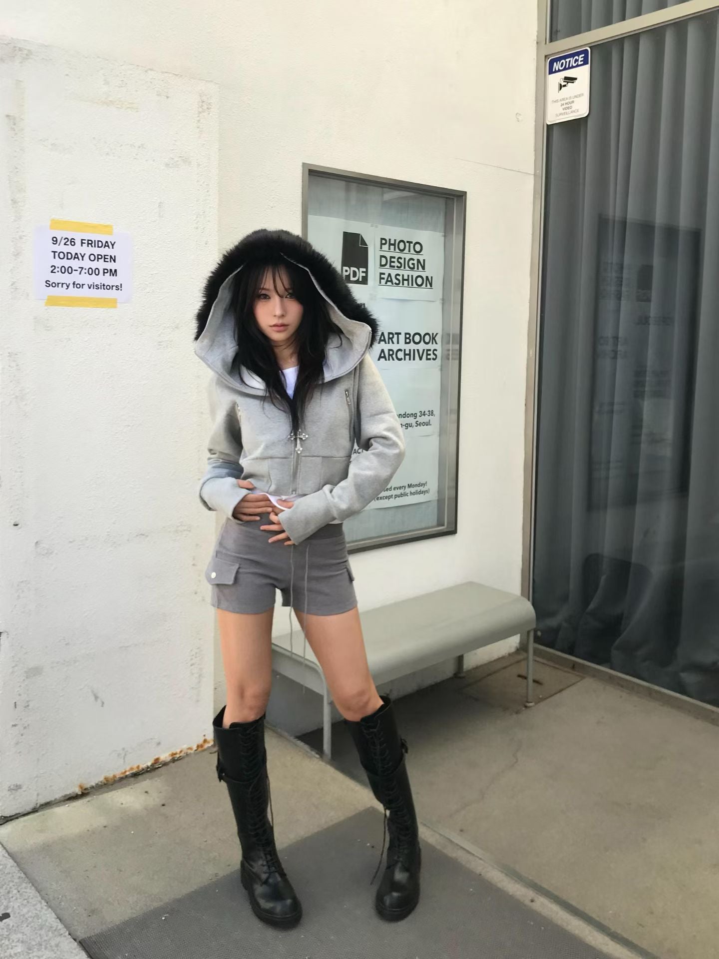 Fur Crop Zip-up Hoodie