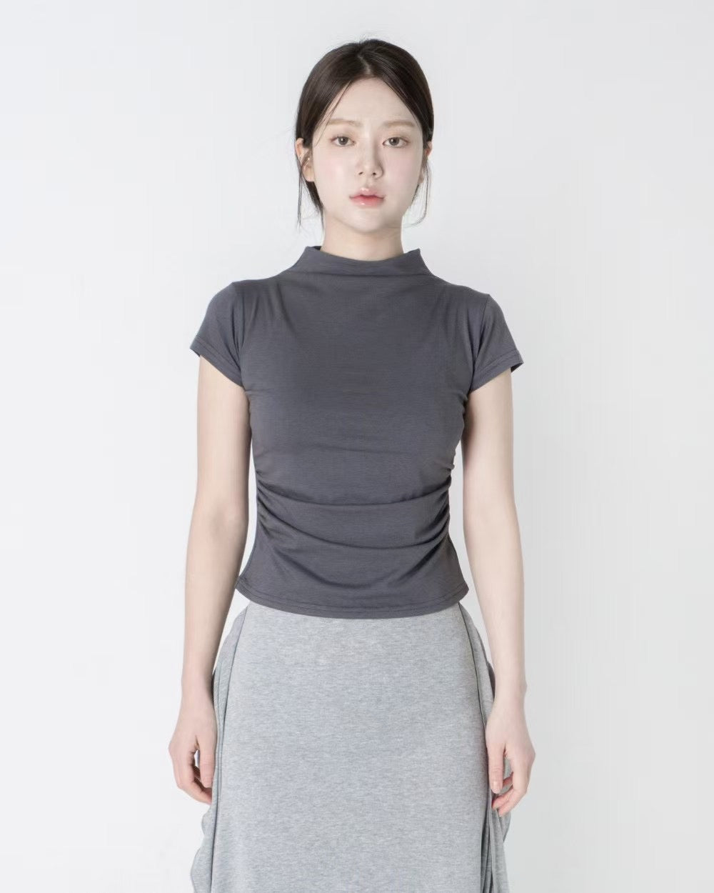 半樽領短袖上衣  Half-necked Short Sleeved Top