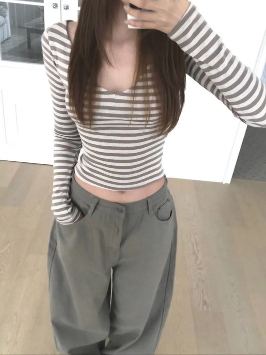 V-neck Striped Long-sleeved Top