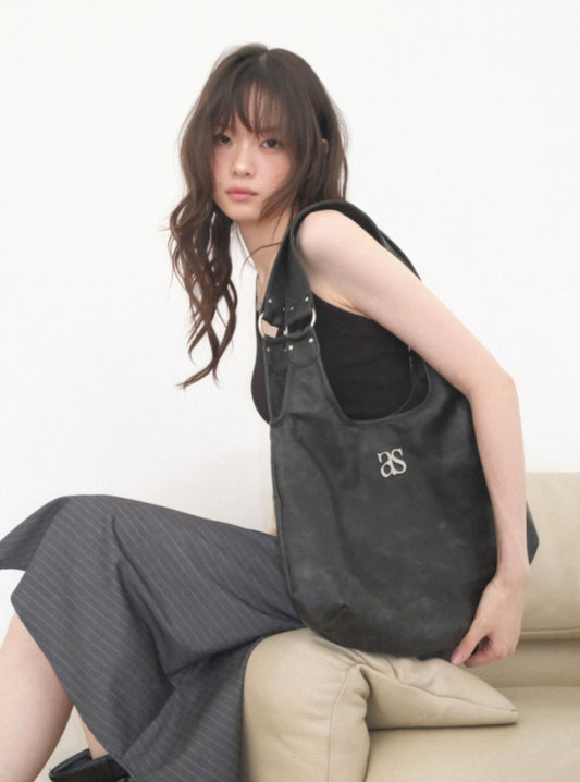 【as'' on】RICKY SHOULDER BAG | Crack Black