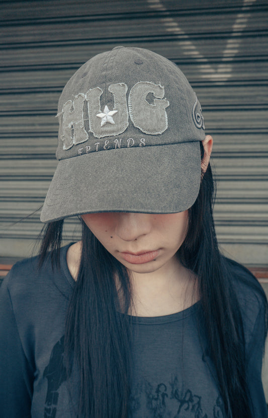 【HUG YOUR SKIN】Hug Friends Cap | Charcoal